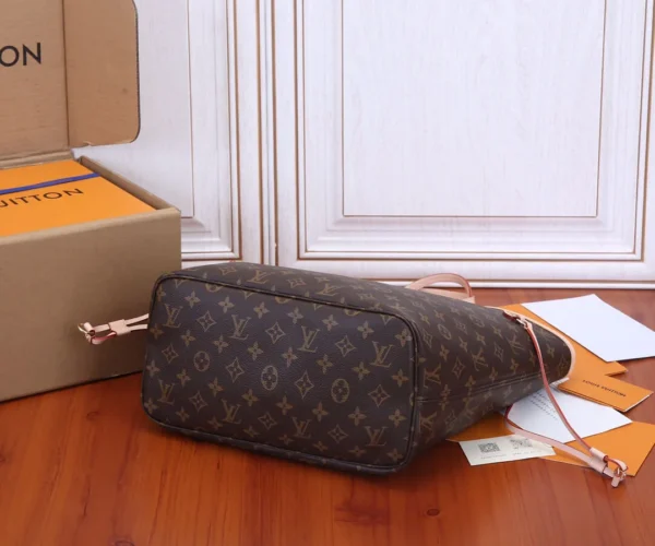 louis vuitton tote bag neverfull