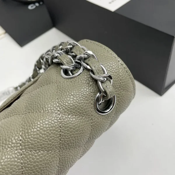 Chanel Classic Flap Bag 5