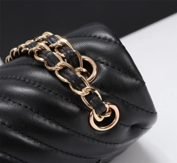 Chanel Classic Flap Medium Bag 3