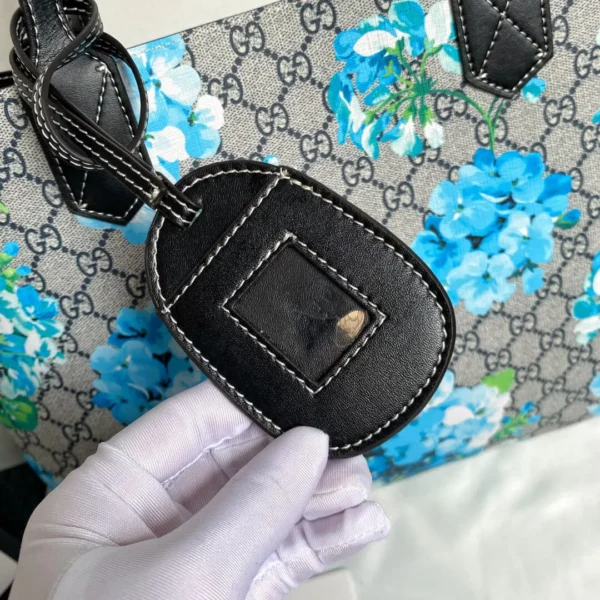 Gucci Reversible Tote 6