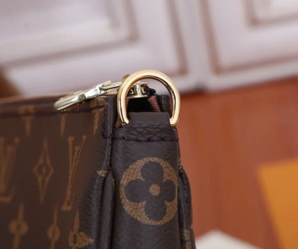 Monogram Pochette Louis Vuitton 5