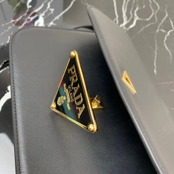 Prada Embleme Leather Bag 3