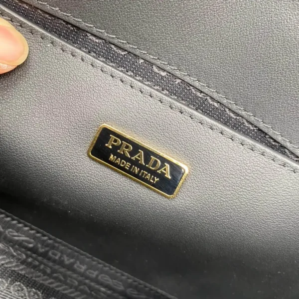 Prada Embleme Leather Bag 8