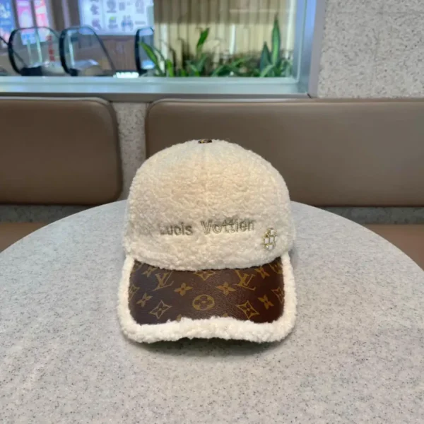 LV Caps New Arrival